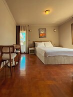 Tare Suites Urla