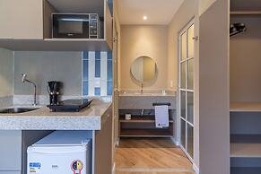 Cosy a few Steps From Copacabana Beach Q13 e 16