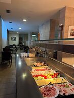 Beachfront Hotel Palma Jaz