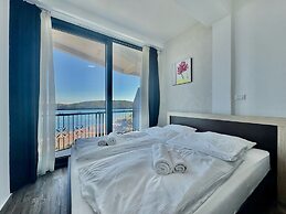 Beachfront Hotel Palma Jaz