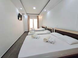 Beachfront Hotel Palma Jaz