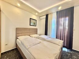 Beachfront Hotel Palma Jaz