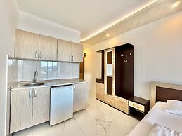 Beachfront Hotel Palma Jaz