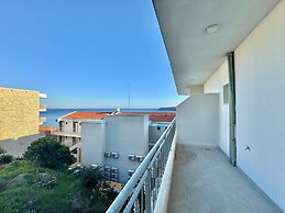 Beachfront Hotel Palma Jaz