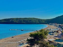 Beachfront Hotel Palma Jaz