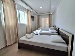 Beachfront Hotel Palma Jaz