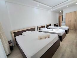 Beachfront Hotel Palma Jaz