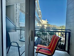 Beachfront Hotel Palma Jaz