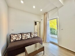 Beachfront Hotel Palma Jaz