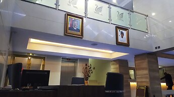 Royal Continental Hotels and Apartment