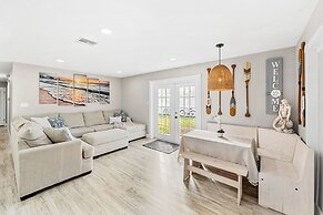 332 Formosa Drive
