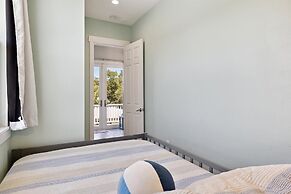 436 Cocoa Isles Blvd