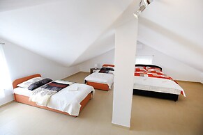 Apartments Kapetan