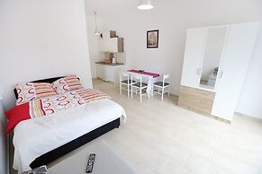 Apartments Kapetan