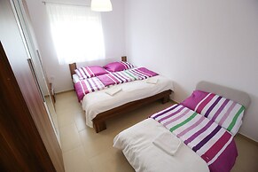 Apartments Kapetan