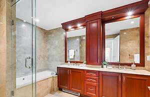 Chicago River Side Suites