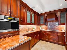 Chicago River Side Suites