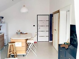 Eco Feng Shui Apartment With a View