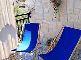 Eco Feng Shui Apartment With a View