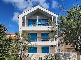 Eco Feng Shui Apartment With a View