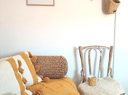 Eco Feng Shui Apartment With a View