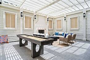 Neptune's Retreat 302 COA