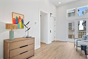 Neptune's Retreat 302 COA