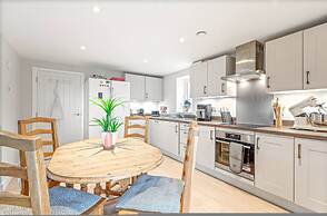 Franklin Apartment - From 140 Per Night