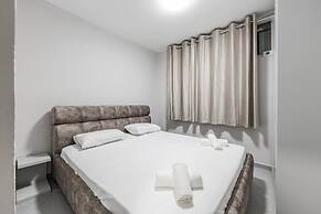 Seaview Apartment in the Heart of Saranda