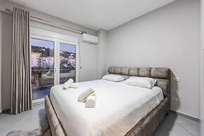Seaview Apartment in the Heart of Saranda