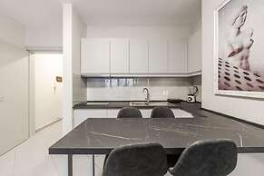 Seaview Apartment in the Heart of Saranda