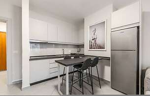 Seaview Apartment in the Heart of Saranda