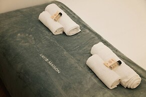 Lavie Maison Chic Sauna Hot Tub