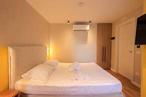 Grandstay Studios 106