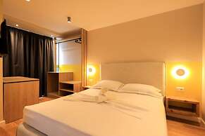 Grandstay Studios 106