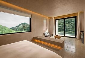 LuxWild Jilai - Shitang Branch