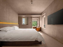 LuxWild Jilai - Shitang Branch