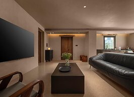 LuxWild Jilai - Shitang Branch