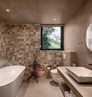 LuxWild Jilai - Shitang Branch