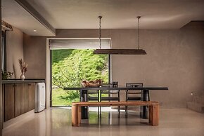 LuxWild Jilai - Shitang Branch