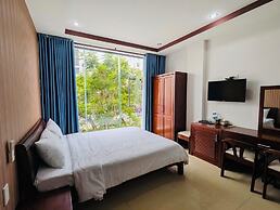 LE'S HOTEL & APARTMENT