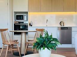 Palm Suites