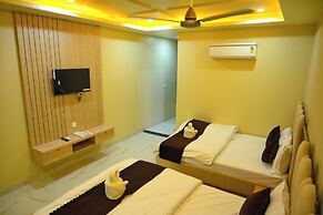 Hotel Dinanath