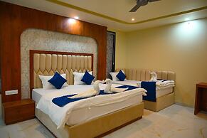 Hotel Dinanath