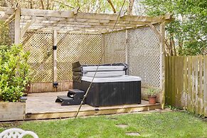 Host Stay Guards Van