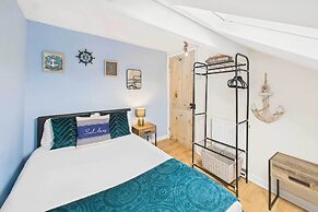 Host Stay Falcon Retreat