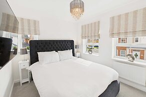 Host Stay Orient House