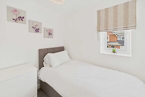 Host Stay Orient House