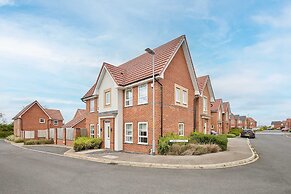 Host Stay Orient House