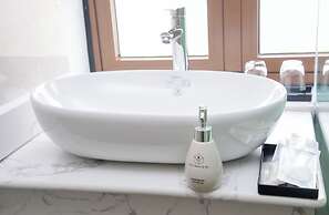 Tina's House & Spa